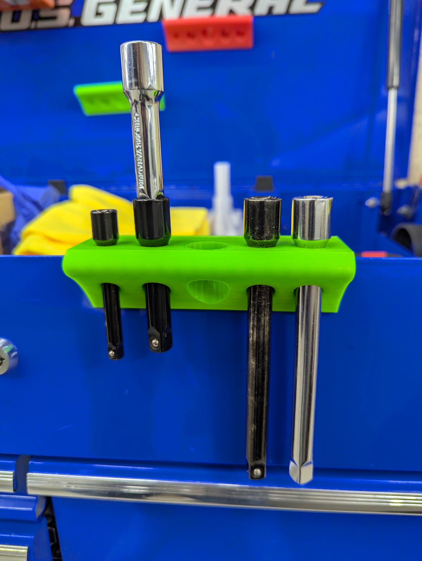 Magnetic Ratchet Extension Holder – Tool Cart & Toolbox Mount tool box