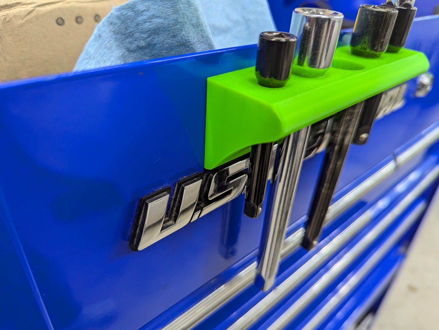 Magnetic Ratchet Extension Holder – 3M Tape tool box