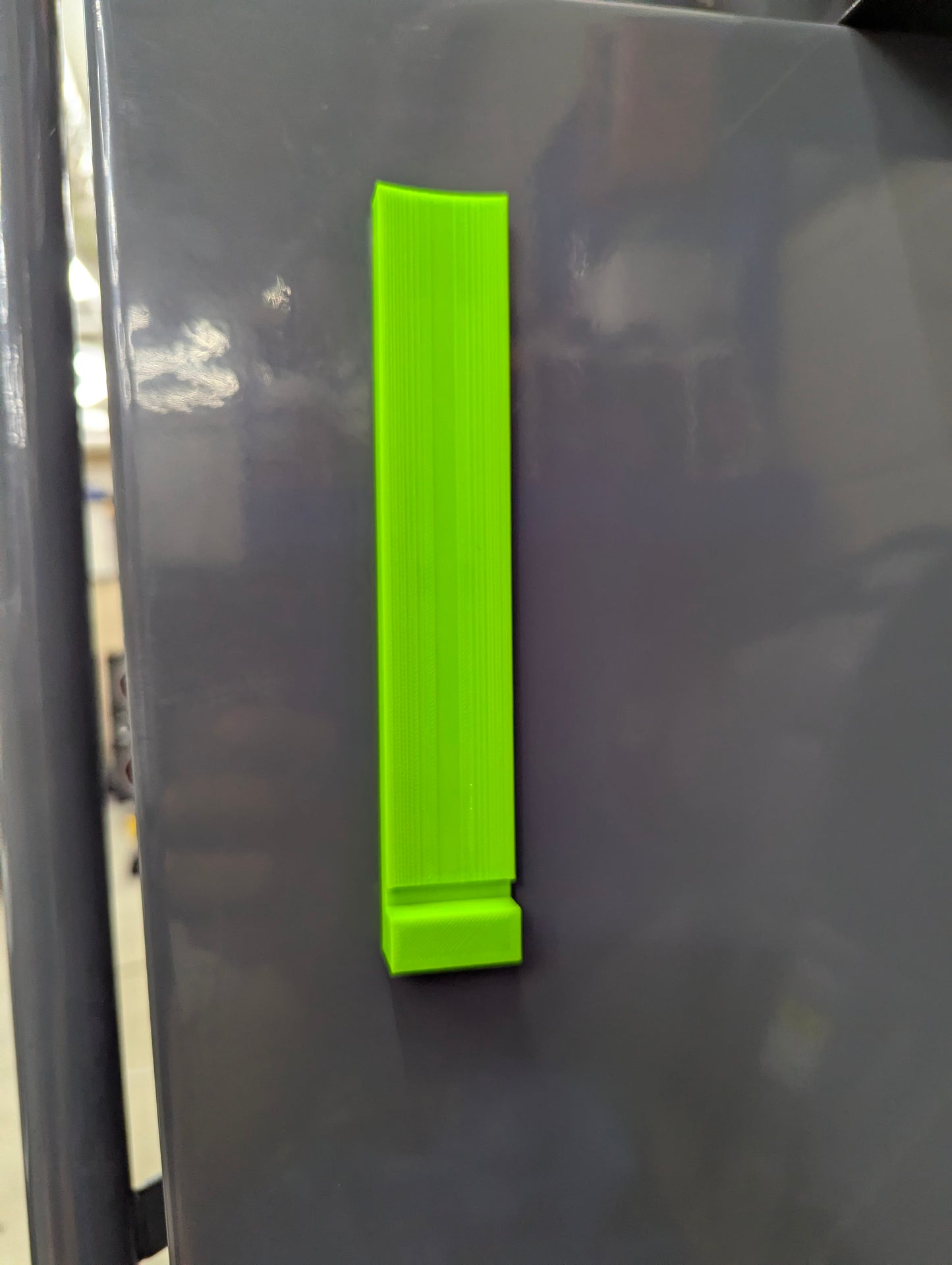 Magnetic Slim Can Holder – Heavy Duty, Space-Saving Organizer