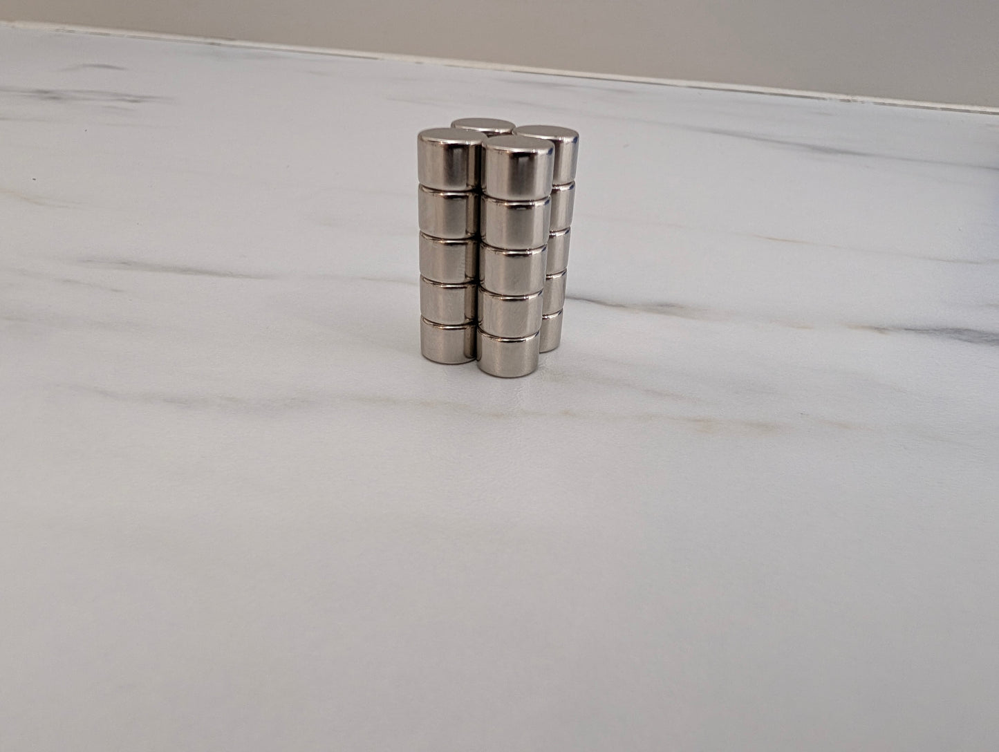 N52 Neodymium Disc Magnets — 9mm × 6mm