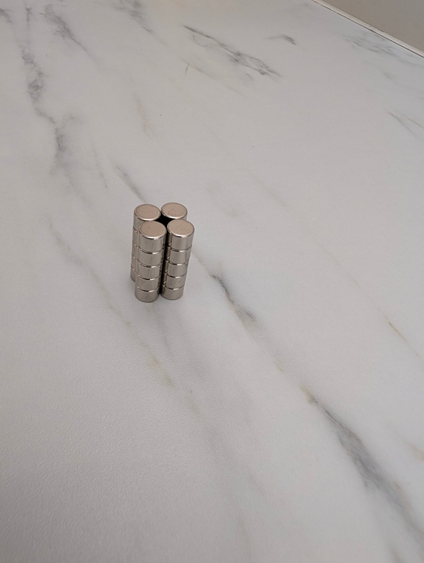 N52 Neodymium Disc Magnets — 9mm × 6mm